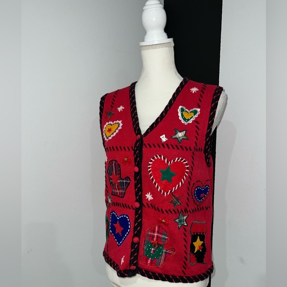 Designer’s original studio. Christmas Sweater - Picture 2 of 7